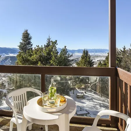 Hotel apartamentowy Pierre & Le Pedrou Font-Romeu-Odeillo-Via
