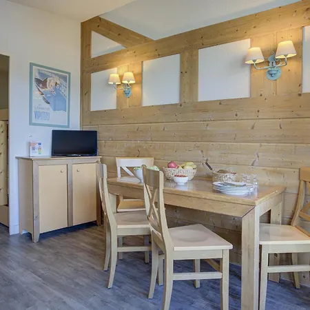 Hotel apartamentowy Pierre & Le Pedrou 3*