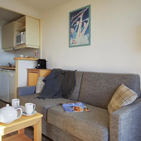 Hotel apartamentowy Pierre & Le Pedrou Font-Romeu-Odeillo-Via