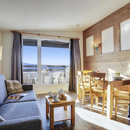 Pierre & Le Pedrou Hotel apartamentowy Font-Romeu-Odeillo-Via