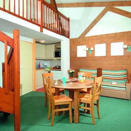 Pierre & Le Pedrou Aparthotel Font-Romeu-Odeillo-Via