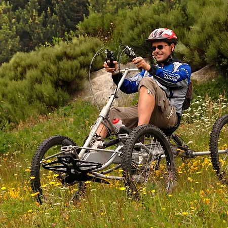 Pierre & Le Pedrou 3* Font-Romeu-Odeillo-Via
